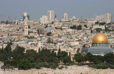 Além da Palestina: Territórios sagrados destruídos em nome de Deus